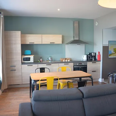 Digue Apartment *