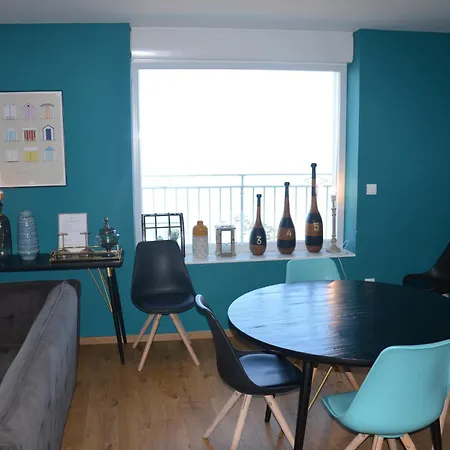 Digue Apartment *